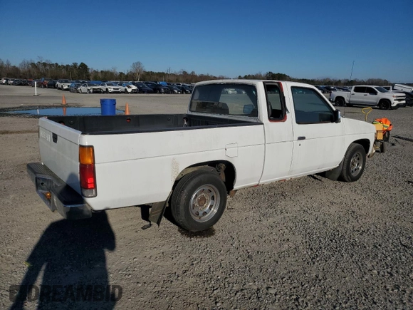 1993 Nissan Frontier z VIN 1N6SD16S7PC353014, wystawiony jako Copart lot #88586865 z przebiegiem 288 557 mil mil oraz Nie do naprawy • Non repairable. Historia ofert i sprzedaży dostępna na DreamBid. Obrazek 3.
