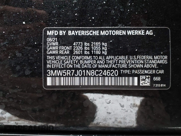 2022 BMW 3 Series 330i xDrive with VIN 3MW5R7J01N8C24620, listed as a IAAI auction lot 41269710 with 1 mi miles. Bid and sale history available at carsss.com. Image 9.
