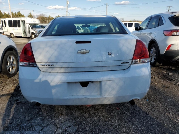 2014 Chevrolet Impala Limited Police Police with VIN 2G1WD5E36E1110117, listed as a Copart auction lot 81628954 with 87,968 mi miles and Clean Title. Bid and sale history available at carsss.com. Image 6.