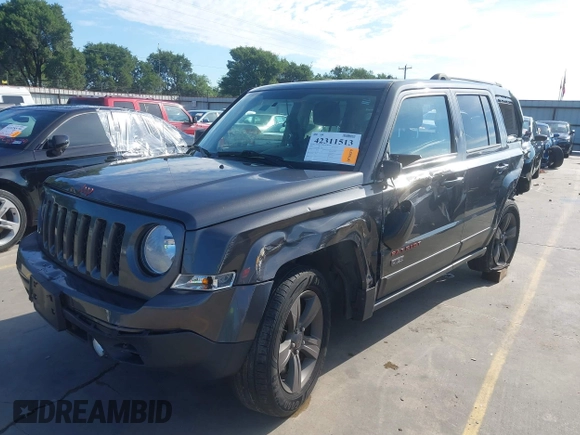 2017 Jeep Patriot Sport z VIN 1C4NJPBBXHD117521, wystawiony jako IAAI lot #42311513 z przebiegiem 71 548 mil mil oraz . Historia ofert i sprzedaży dostępna na DreamBid. Obrazek 20.