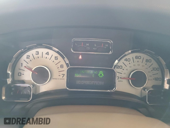 2007 Ford Expedition Max XLT z VIN 1FMFK16587LA56625, wystawiony jako Copart lot #63051425 z przebiegiem 192 738 mil mil oraz Szkoda całkowita • Salvage title. Historia ofert i sprzedaży dostępna na DreamBid. Obrazek 9.