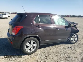 2020 Chevrolet Trax LS z VIN KL7CJKSB6LB341851, wystawiony jako Copart lot #48791035 z przebiegiem Nie podano mil oraz Szkoda całkowita • Salvage title. Historia ofert i sprzedaży dostępna na DreamBid. Obrazek 3.