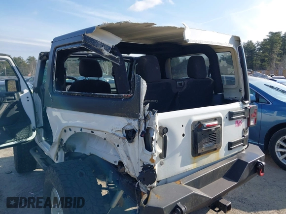 2016 Jeep Wrangler Sport with VIN 1C4AJWAG0GL241131, listed as a IAAI auction lot 41779595 with 111,338 mi miles and . Bid and sale history available at carsss.com. Image 6.