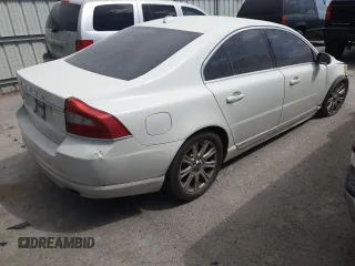 2011 Volvo S80 3.2L with VIN YV1952AS6B1148746, listed as a Copart auction lot 48601615 with 168,386 mi miles and Salvage Title. Bid and sale history available at carsss.com. Image 3.