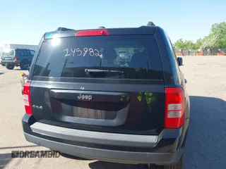 2016 Jeep Patriot Sport z VIN 1C4NJRBB9GD741515, wystawiony jako IAAI lot #42245982 z przebiegiem 134 142 mil mil oraz . Historia ofert i sprzedaży dostępna na DreamBid. Obrazek 16.