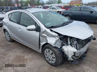 2012 Toyota Prius One z VIN JTDKDTB31C1515979, wystawiony jako IAAI lot #42113818 z przebiegiem 184 528 mil mil oraz . Historia ofert i sprzedaży dostępna na DreamBid. Obrazek 1.