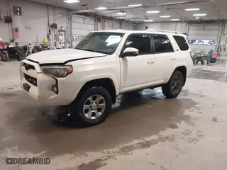 2016 Toyota 4Runner Limited with VIN JTEBU5JR6G5355593, listed as a IAAI auction lot 41453852 with 122,619 mi miles. Bid and sale history available at carsss.com. Image 16.