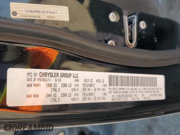 2014 Jeep Patriot Sport z VIN 1C4NJPBA1ED819407, wystawiony jako Copart lot #63123155 z przebiegiem 170 003 mil mil oraz Czysty tytuł • Clean title. Historia ofert i sprzedaży dostępna na DreamBid. Obrazek 12.