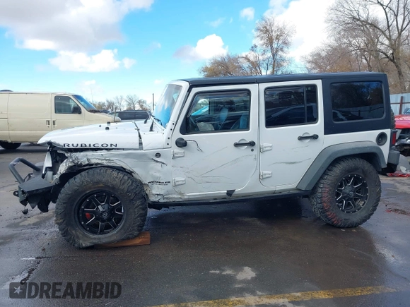 2014 Jeep Wrangler Unlimited Rubicon with VIN 1C4BJWFG2EL264792, listed as a IAAI auction lot 40938380 with 145,886 mi miles. Bid and sale history available at carsss.com. Image 15.