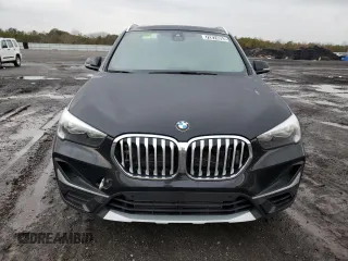 2022 BMW X1 sDrive28i with VIN WBXJG7C02N5V27166, listed as a Copart auction lot 72874052 with 13,372 mi miles. Bid and sale history available at carsss.com. Image 5.