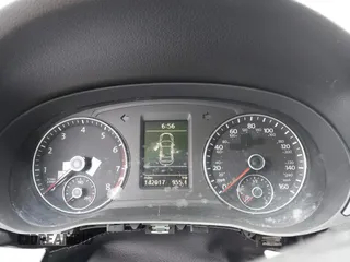 2012 Volkswagen Passat SE with VIN 1VWBP7A31CC047883, listed as a IAAI auction lot 42130138 with 142,017 mi miles. Bid and sale history available at carsss.com. Image 7.