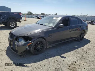 2011 BMW 3 Series 328i xDrive z VIN WBAPK7C52BA818235, wystawiony jako Copart lot #56346645 z przebiegiem 117 905 mil mil oraz Szkoda całkowita • Salvage title. Historia ofert i sprzedaży dostępna na DreamBid. Obrazek 1.