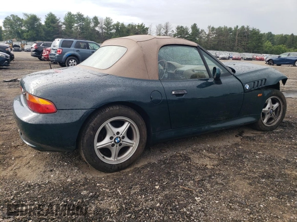 1997 BMW 3 Series 1.9L with VIN 4USCH7326VLE03317, listed as a Copart auction lot 62658674 with 93,261 mi miles and Salvage Title. Bid and sale history available at carsss.com. Image 3.