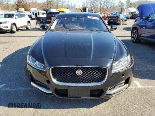 2017 Jaguar XF 35t z VIN SAJBR4BV5HCY26594, wystawiony jako Copart lot #44709485 z przebiegiem 29 522 mil mil oraz Szkoda całkowita • Salvage title. Historia ofert i sprzedaży dostępna na DreamBid. Obrazek 5.