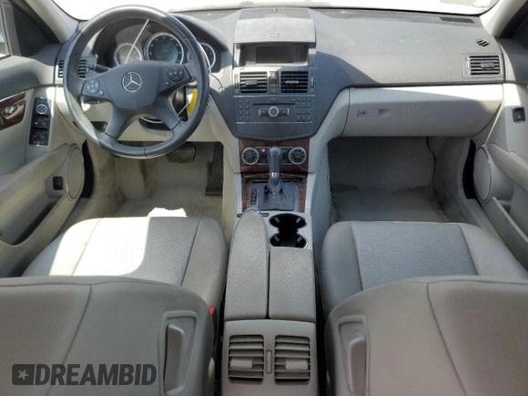 2009 Mercedes-Benz C 300 Sport с VIN WDDGF54X89R044957, выставлен на аукционе Copart как лот 56014255 с пробегом 65 684 миль миль и Чистый • Clean title. История ставок и продаж доступна на DreamBid. Изображение 8.