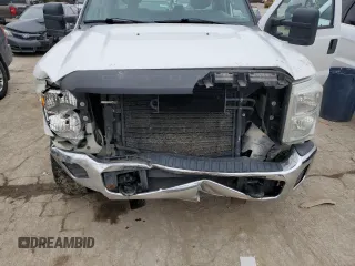 2014 Ford F-250 XL with VIN 1FT7X2B62EEA64817, listed as a Copart auction lot 43333775 with 349,548 mi miles and Salvage title. Bid and sale history available at DreamBid. Image 11.