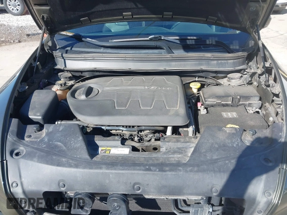 2015 Jeep Cherokee Limited with VIN 1C4PJMDS0FW685749, listed as a IAAI auction lot 41834880 with 161,614 mi miles. Bid and sale history available at carsss.com. Image 10.