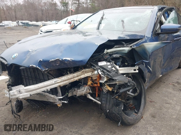2021 BMW 5 Series 530i with VIN WBA53BH04MCF15438, listed as a IAAI auction lot 41908280 with 38,640 mi miles and . Bid and sale history available at DreamBid. Image 6.