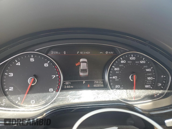 2015 Audi A8 3.0T z VIN WAU3GAFD9FN033886, wystawiony jako Copart lot #60137395 z przebiegiem 48 281 mil mil oraz Szkoda całkowita • Salvage title. Historia ofert i sprzedaży dostępna na DreamBid. Obrazek 9.