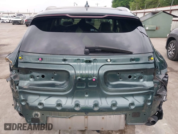 2022 Genesis GV70 2.5T with VIN KMUMADTB1NU065388, listed as a IAAI auction lot 41955992 with 23,134 mi miles and . Bid and sale history available at DreamBid. Image 6.