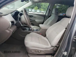2019 Chevrolet Traverse LT Cloth z VIN 1GNERGKW7KJ141156, wystawiony jako Copart lot #62134795 z przebiegiem 116 311 mil mil oraz Szkoda całkowita • Salvage title. Historia ofert i sprzedaży dostępna na DreamBid. Obrazek 7.