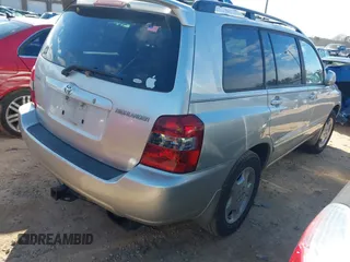 2007 Toyota Highlander w/3rd Row z VIN JTEDP21A770135739, wystawiony jako IAAI lot #41143627 z przebiegiem 227 706 mil mil oraz . Historia ofert i sprzedaży dostępna na DreamBid. Obrazek 4.