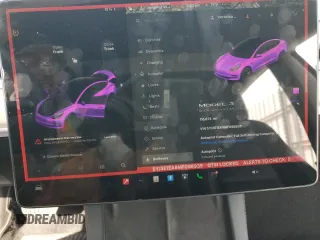 2021 Tesla Model 3 Standard Range Plus z VIN 5YJ3E1EA8MF098935, wystawiony jako Copart lot #53267905 z przebiegiem 116 673 mil mil oraz Szkody całkowita. Historia ofert i sprzedaży dostępna na DreamBid. Obrazek 9.