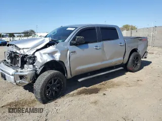 2015 Toyota Tundra 4WD Truck Platinum with VIN 5TFAY5F16FX452447, listed as a Copart auction lot 47127075 with 98,321 mi miles and Salvage Title. Bid and sale history available at carsss.com. Image 1.