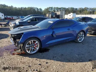2022 Chevrolet Camaro 1SS with VIN 1G1FF1R78N0104816, listed as a Copart auction lot 47621235 with 24,886 mi miles and Salvage Title. Bid and sale history available at carsss.com. Image 1.