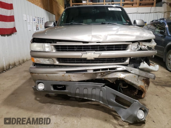 2002 Chevrolet Suburban Z71 с VIN 3GNFK16ZX2G272867, выставлен на аукционе Copart как лот 55130875 с пробегом 199 084 миль миль и Списание • Salvage title. История ставок и продаж доступна на DreamBid. Изображение 5.