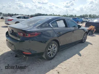 2022 Mazda 3 2.0 with VIN 3MZBPAA7XNM318683, listed as a Copart auction lot 70668574 with Not Provided miles and Salvage Title. Bid and sale history available at DreamBid. Image 3.
