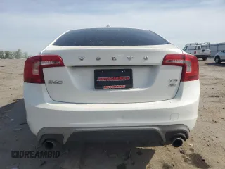2017 Volvo S60 Dynamic z VIN YV140MTL6H2420113, wystawiony jako Copart lot #54386545 z przebiegiem 96 854 mil mil oraz Szkoda całkowita • Salvage title. Historia ofert i sprzedaży dostępna na DreamBid. Obrazek 6.