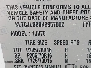 2019 Chevrolet Trax LT with VIN KL7CJLSB0KB957002, listed as a IAAI auction lot 41956062 with 27,928 mi miles and . Bid and sale history available at carsss.com. Image 9.