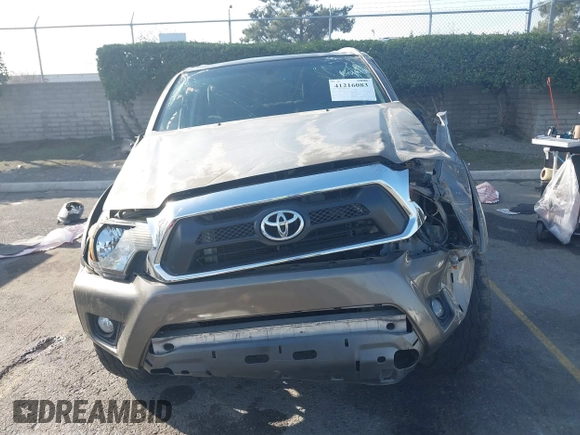 2013 Toyota Tacoma PreRunner z VIN 5TFJU4GN1DX046628, wystawiony jako IAAI lot #41216083 z przebiegiem Nie podano mil oraz . Historia ofert i sprzedaży dostępna na DreamBid. Obrazek 13.