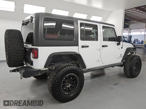 2017 Jeep Wrangler Unlimited Sahara z VIN 1C4BJWEG6HL531793, wystawiony jako Copart lot #63341115 z przebiegiem 154 615 mil mil oraz Czysty tytuł • Clean title. Historia ofert i sprzedaży dostępna na DreamBid. Obrazek 3.
