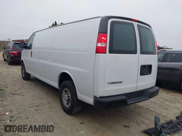 2020 Chevrolet Express Cargo Van with VIN 1GCWGBFP0L1138206, listed as a IAAI auction lot 41773760 with 94,272 mi miles. Bid and sale history available at carsss.com. Image 3.