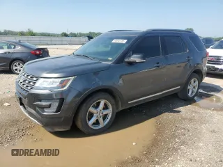2017 Ford Explorer XLT z VIN 1FM5K8D83HGD98964, wystawiony jako Copart lot #60040785 z przebiegiem 176 722 mil mil oraz Szkoda całkowita • Salvage title. Historia ofert i sprzedaży dostępna na DreamBid. Obrazek 1.