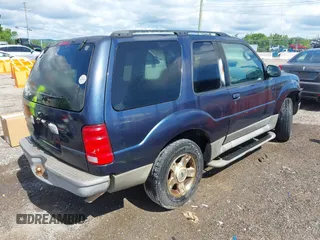 2003 Ford Explorer Sport XLS с VIN 1FMYU60E43UB15814, выставлен на аукционе IAAI как лот 42398772 с пробегом 266 486 миль миль и . История ставок и продаж доступна на DreamBid. Изображение 4.