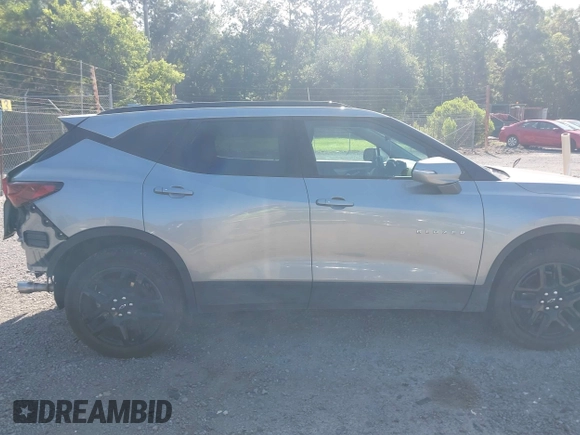 2024 Chevrolet Blazer LT with VIN 3GNKBDR47RS181725, listed as a IAAI auction lot 42534532 with 26,004 mi miles and . Bid and sale history available at DreamBid. Image 14.