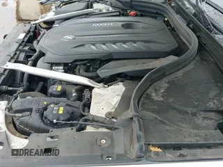 2019 BMW 5 Series 540i xDrive z VIN WBAJE7C50KWW11147, wystawiony jako IAAI lot #42471644 z przebiegiem 44 144 mil mil oraz . Historia ofert i sprzedaży dostępna na DreamBid. Obrazek 24.