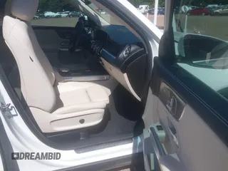 2021 Mercedes-Benz GLB 250 z VIN W1N4M4GB0MW104049, wystawiony jako IAAI lot #42292913 z przebiegiem 63 626 mil mil oraz . Historia ofert i sprzedaży dostępna na DreamBid. Obrazek 5.