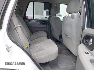2005 GMC Envoy SLE z VIN 1GKDT13S652279384, wystawiony jako IAAI lot #42208597 z przebiegiem 147 036 mil mil oraz . Historia ofert i sprzedaży dostępna na DreamBid. Obrazek 8.