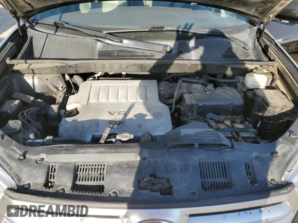 2011 Toyota Highlander Limited with VIN 5TDDK3EH8BS048969, listed as a Copart auction lot 48258085 with 145,180 mi miles and Salvage title. Bid and sale history available at DreamBid. Image 13.