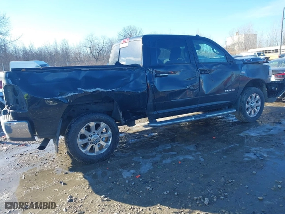 2019 Ram 2500 Big Horn with VIN 3C6UR5DJ2KG696924, listed as a IAAI auction lot 41644092 with 120,705 mi miles. Bid and sale history available at carsss.com. Image 14.