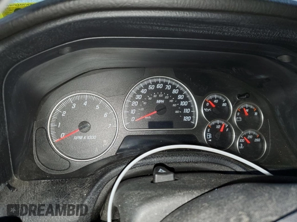 2005 GMC Envoy SLT with VIN 1GKDT13SX52287052, listed as a Copart auction lot 44387855 with 0 mi miles and Salvage Title. Bid and sale history available at carsss.com. Image 9.
