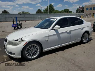 2009 BMW 3 Series 335i xDrive z VIN WBAPL33589A405977, wystawiony jako Copart lot #61610375 z przebiegiem 147 997 mil mil oraz Szkoda całkowita • Salvage title. Historia ofert i sprzedaży dostępna na DreamBid. Obrazek 1.