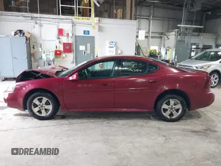 2005 Pontiac Grand Prix z VIN 2G2WP522251285110, wystawiony jako IAAI lot #42112729 z przebiegiem 166 328 mil mil oraz . Historia ofert i sprzedaży dostępna na DreamBid. Obrazek 14.