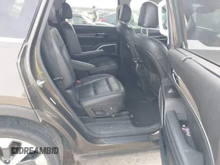 2021 Kia Telluride EX with VIN 5XYP34HC7MG145841, listed as a IAAI auction lot 41736088 with 89,030 mi miles and . Bid and sale history available at DreamBid. Image 8.