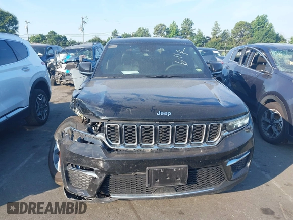 2024 Jeep Grand Cherokee with VIN 1C4RJYB65RC145793, listed as a IAAI auction lot 42544596 with 32,185 mi miles and . Bid and sale history available at DreamBid. Image 11.