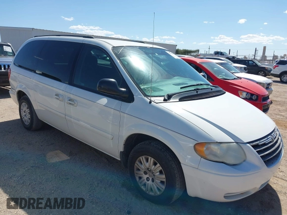 2005 Chrysler Town & Country LX with VIN 2C4GP44R75R213048, listed as a IAAI auction lot 42068985 with 100,688 mi miles and . Bid and sale history available at DreamBid. Image 1.